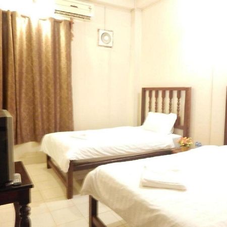 Vang Vieng Camellia Hotel Extérieur photo