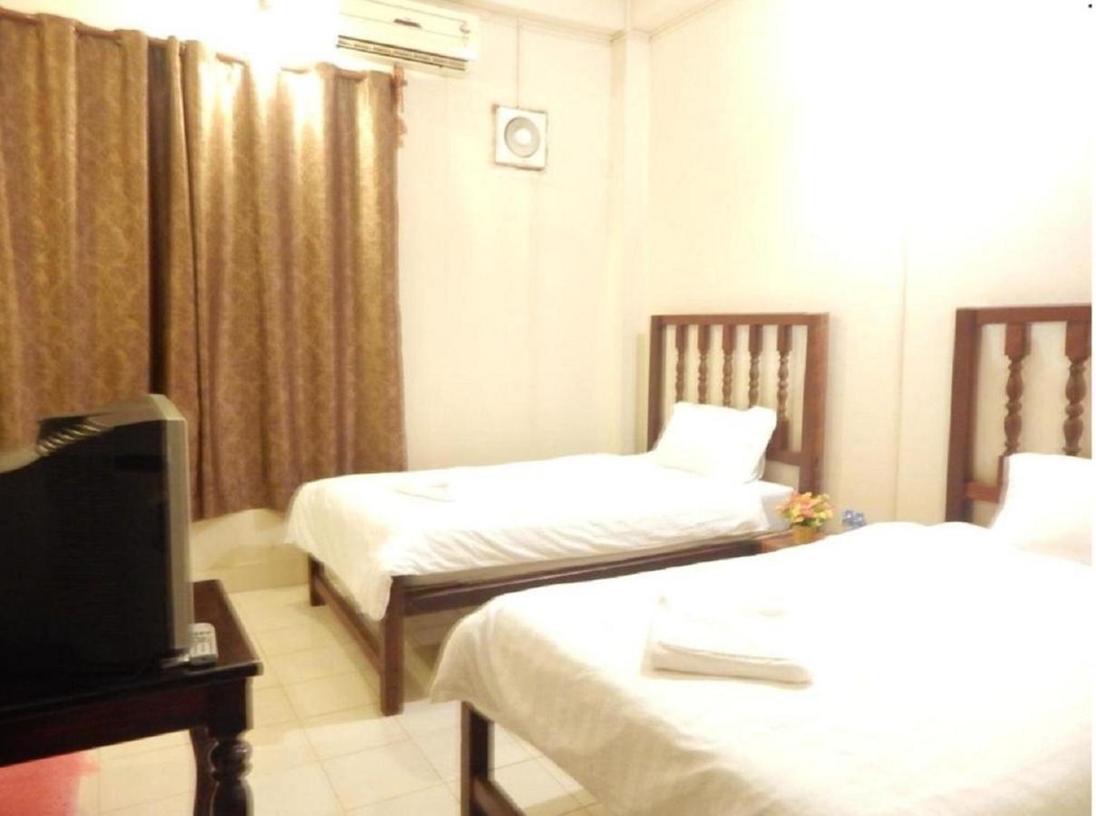 Vang Vieng Camellia Hotel Extérieur photo