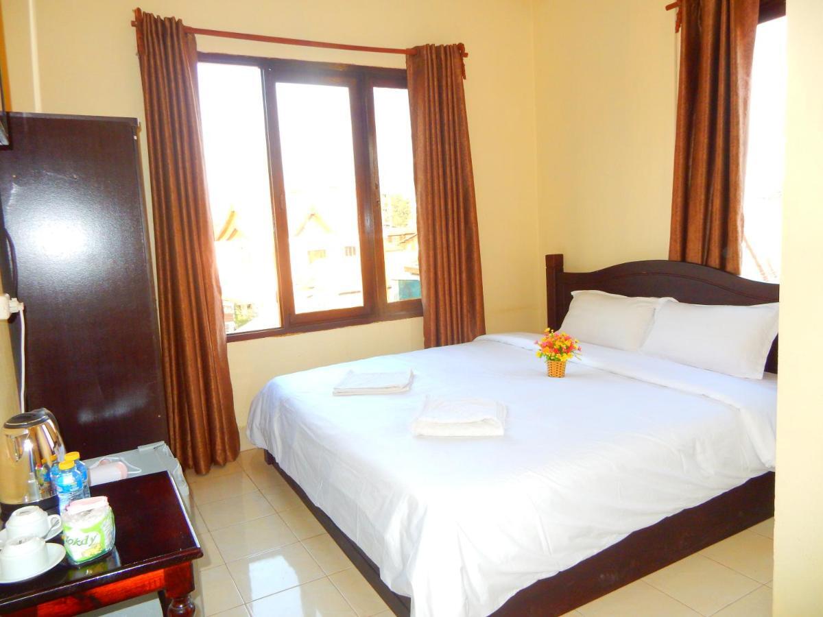 Vang Vieng Camellia Hotel Extérieur photo